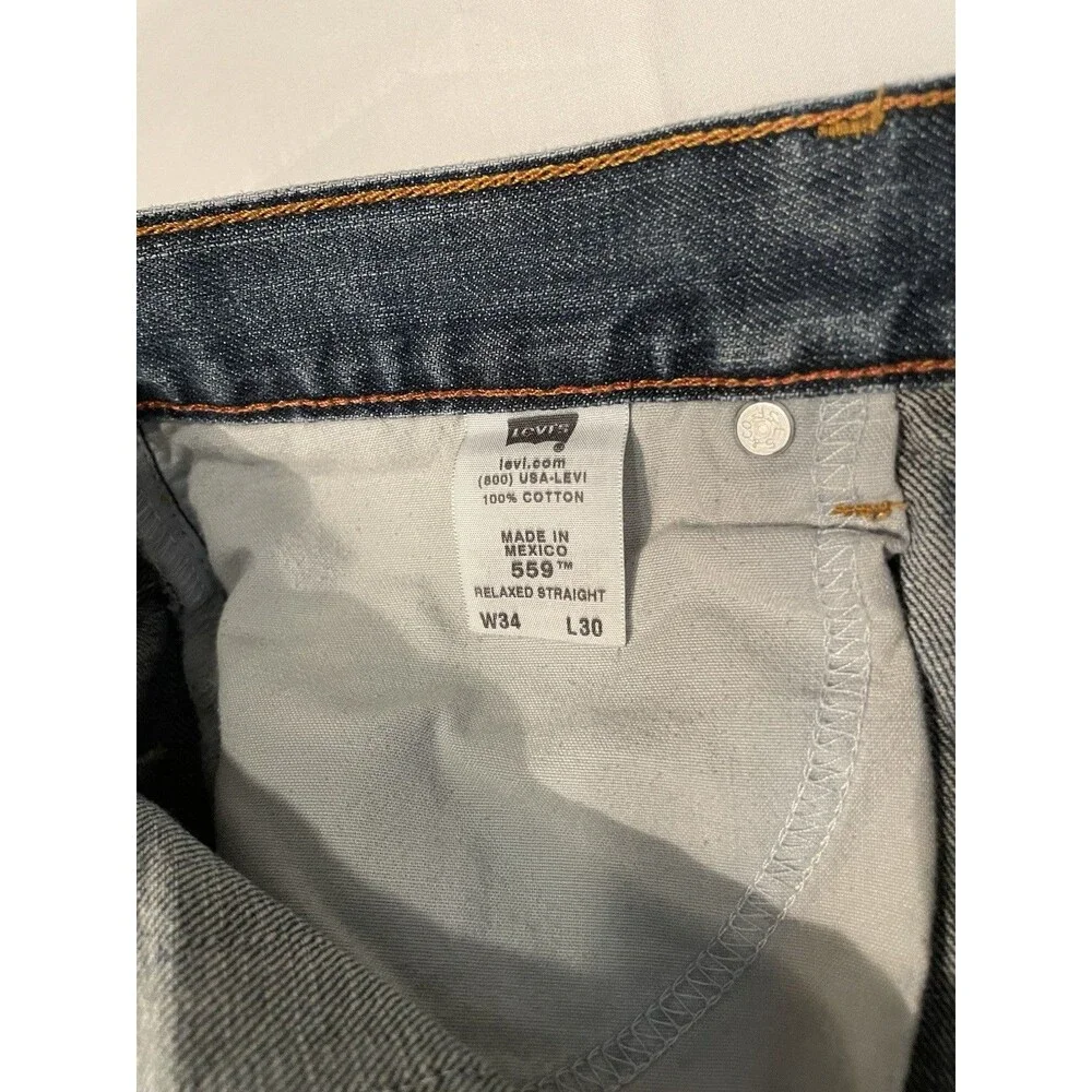 Levi’s 559 Jeans Men’s Size 34”x30” Medium Wash Straight Leg